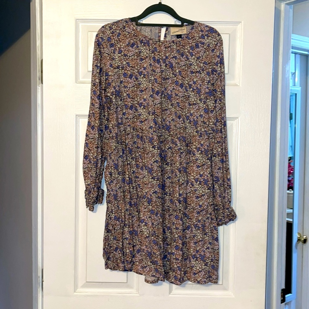 Universal Thread Target | Floral Long Sleeve Dress | Size Small